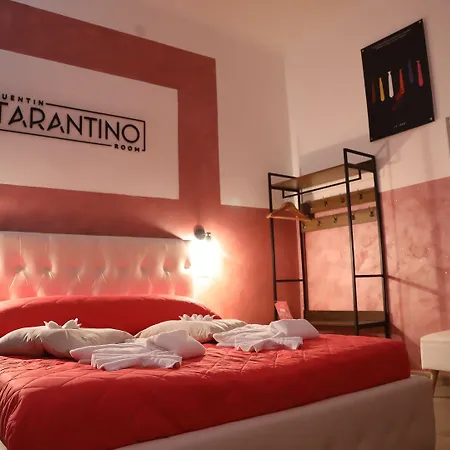 Bed & Breakfast Cinemovie 4*